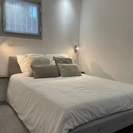 Apartmán Superbe Terrasse Piscine Et Tennis *
